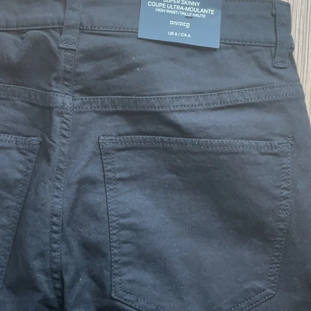 Divided Super Skinny High Waist Jeans - Black - Picture 6 of 6